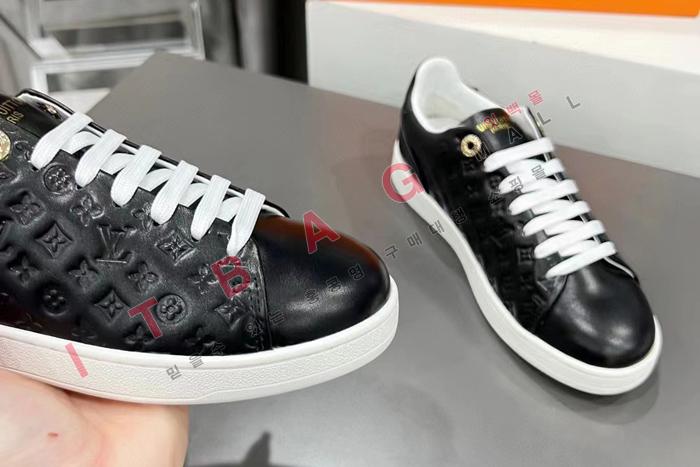 ���̺��� ����Ʈ�ο� ����Ŀ�� SH6602-1