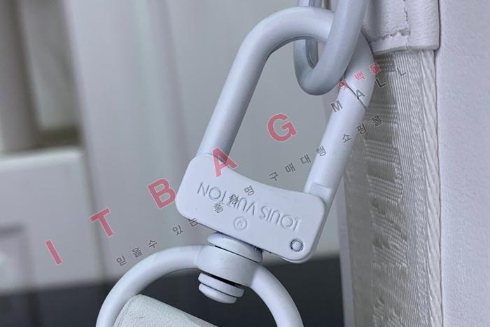 ���̺��� ũ���� �޽����� M21812 (�����̾�)