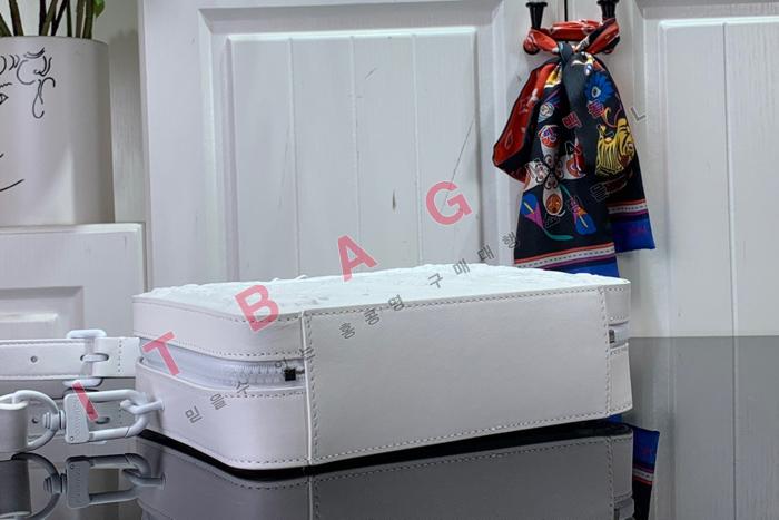 ���̺��� �ڵ� ����Ʈ Ʈ��ũ  M21833 (�����̾�)