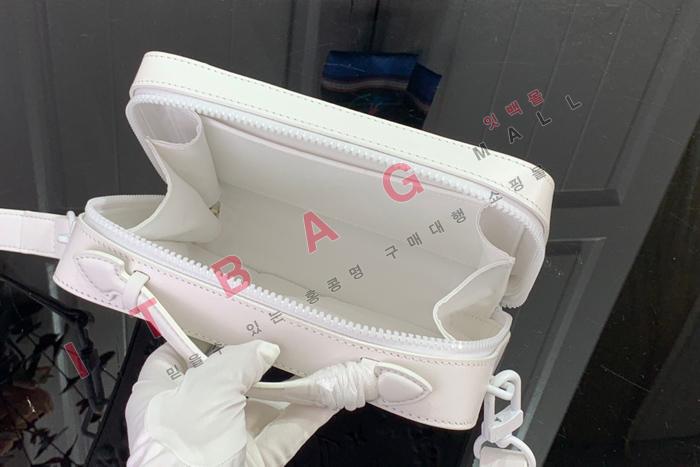 ���̺��� �ڵ� ����Ʈ Ʈ��ũ  M21833 (�����̾�)