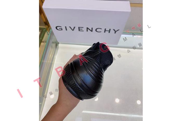 ����� ���� ��Ʈ ����Ŀ�� YF8897-1