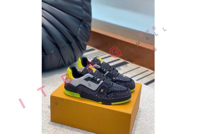 ���̺��� Ʈ���̳� SP8944        ��������