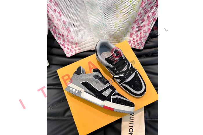 ���̺��� Ʈ���̳� SP8944-3        ��������
