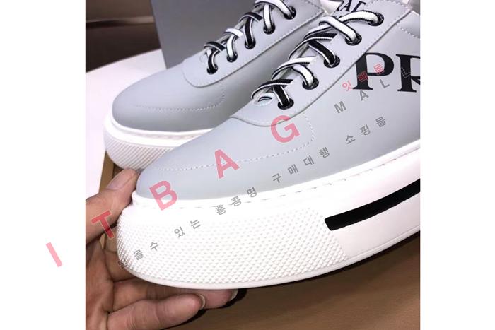 �����  ���� ����Ŀ�� LP9743-1