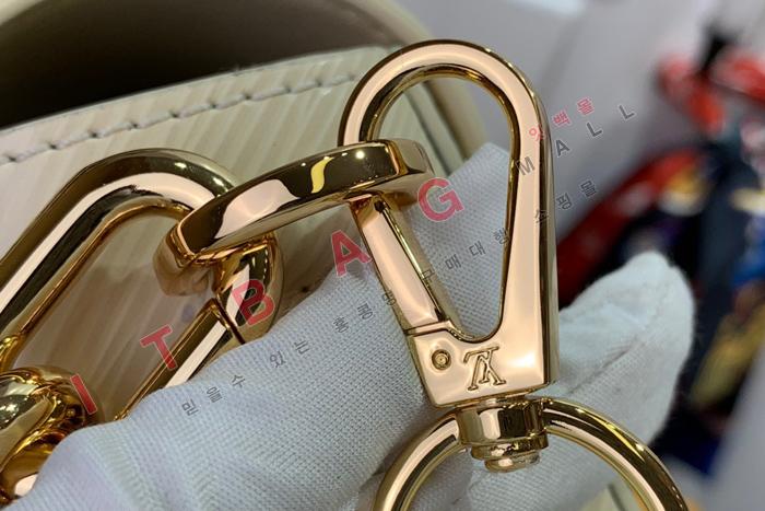 ���̺��� Ʈ����Ʈ XL �����  M22296-1