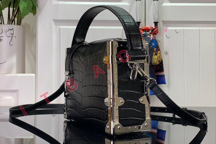 ���̺��� ���̵� Ʈ��ũ �Ǿ�� �ڵ��   M21477-4