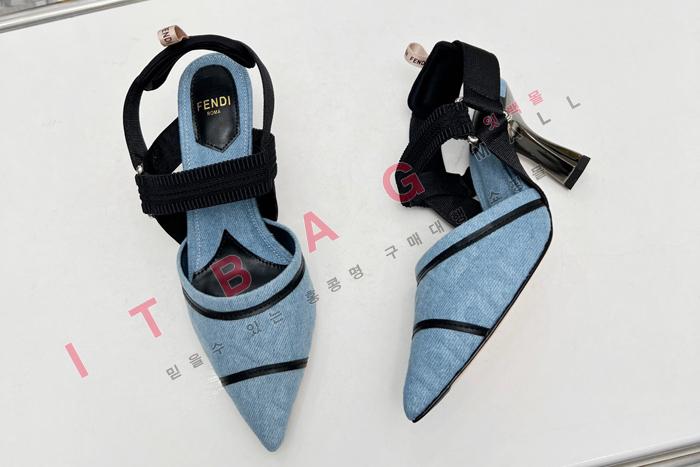�ҵ� �ݸ��긮 �ڼ� ������ ������  YIBU1706-1    8.5CM