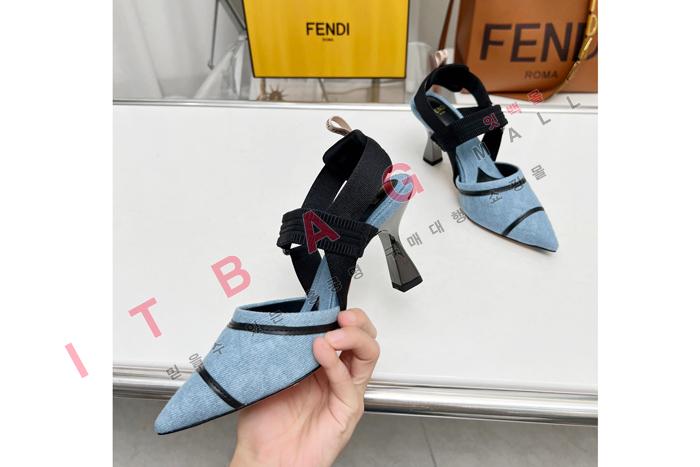 �ҵ� �ݸ��긮 �ڼ� ������ ������  YIBU1706-1    8.5CM