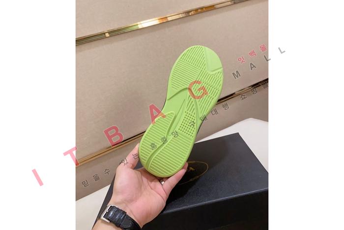 �����  ���� ����Ŀ�� MYB4890