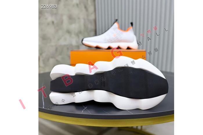 �����޽�  ���� ����Ŀ�� MYB4899