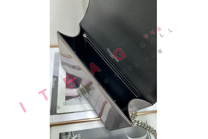 ��� AMA  ����/�̵�� ü�ι�   DR90226-1