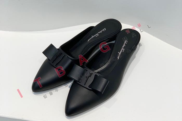 �䷹����  �ٶ󸮺�  ��  YIBU1713    2CM