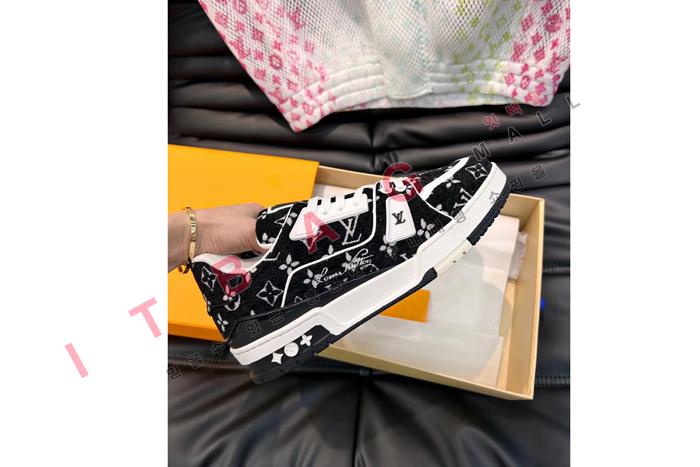 ���̺��� Ʈ���̳� ����Ŀ�� SP1336-3     ��������