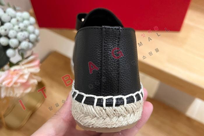�䷹����  �����ĵ帮��  YIBU1718