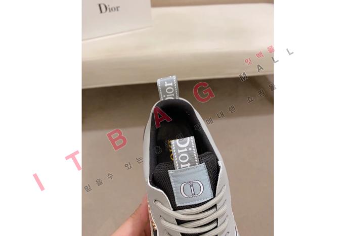 ��� ���� ����Ŀ�� MYB8320