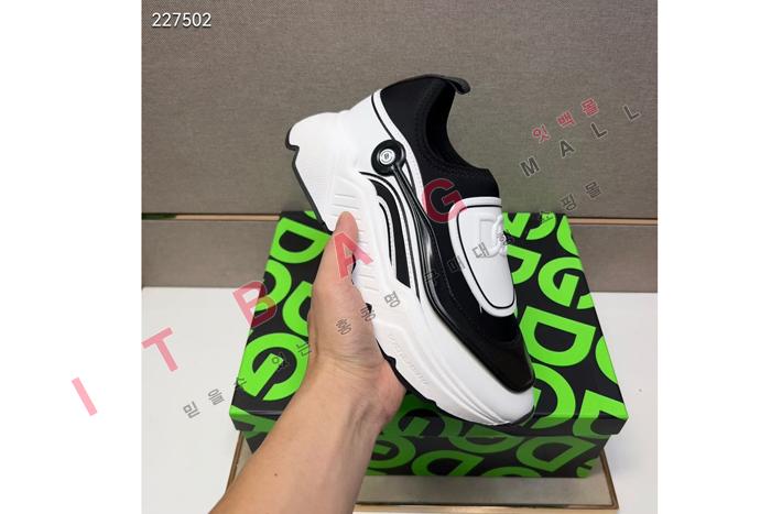 ��ü�ذ��ٳ� ���� ����Ŀ�� MYB8329