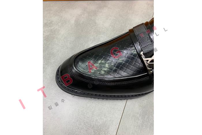 ���̺���  ���� ���� MYB5123