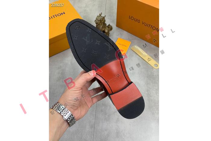 ���̺���  ���� ���� MYB5124