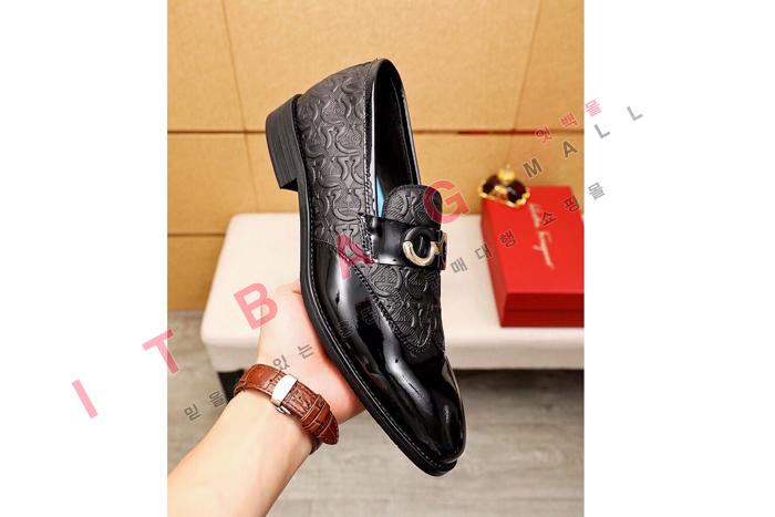 �䷹����  ���� ���� MYB8422