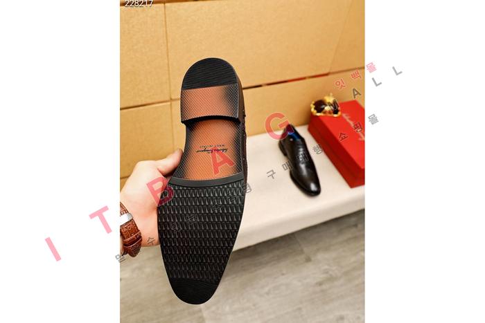 �䷹���� ���� ����  MYB9042