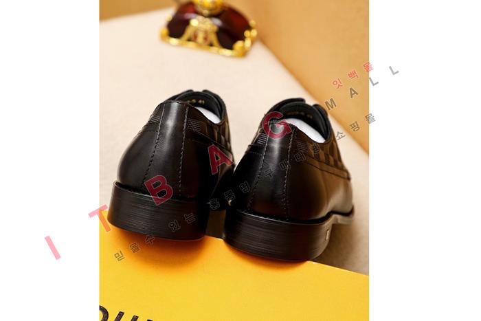 ���̺���  ���� ���� MYB9046