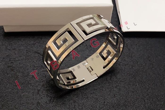 ����� ���� SY4711