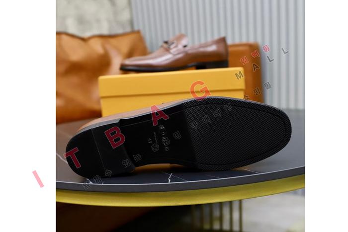 ���� ���� ����  MYB8645
