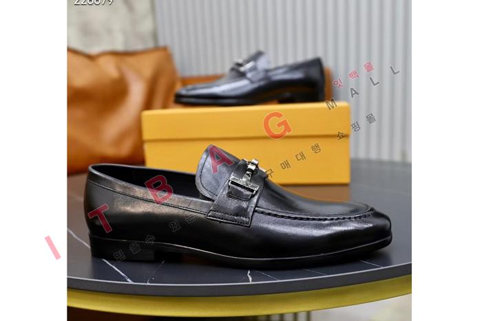 ���� ���� ����  MYB8128