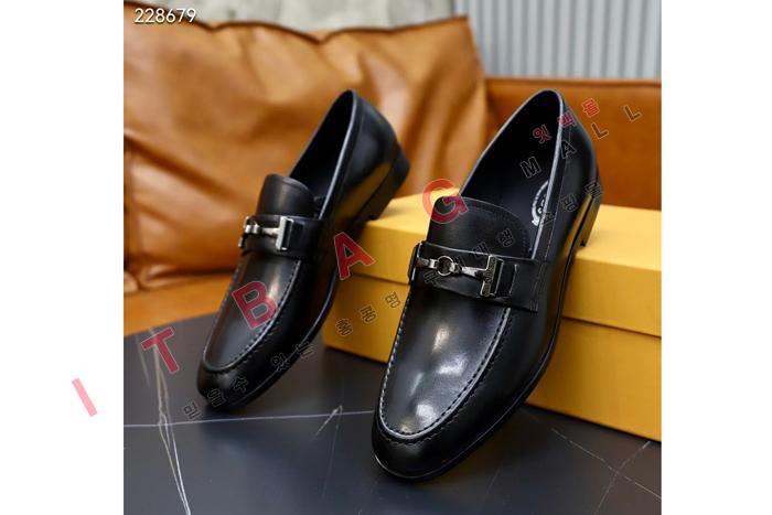 ���� ���� ����  MYB8128