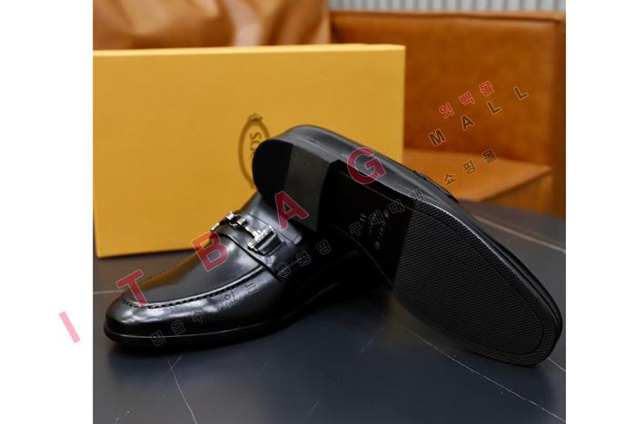 ���� ���� ����  MYB8128
