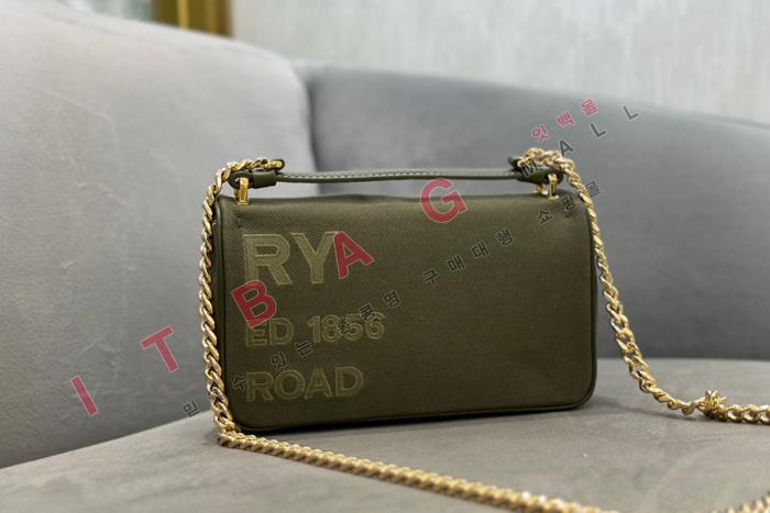 ������ ���� ����� BU70138-1
