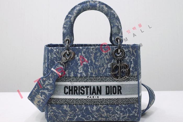 ��� �̵��  D-���̵��   DR90235