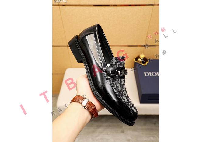 ��� ���� ����  MYB1624