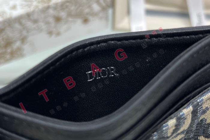 ��� SADDLE ī�� ����   A82346