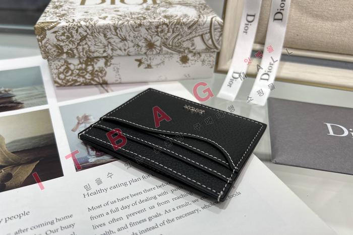 ��� SADDLE ī�� ����   A82348