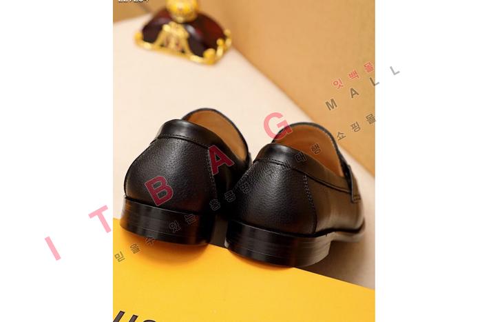 ���̺���  ���� ���� MYB0130