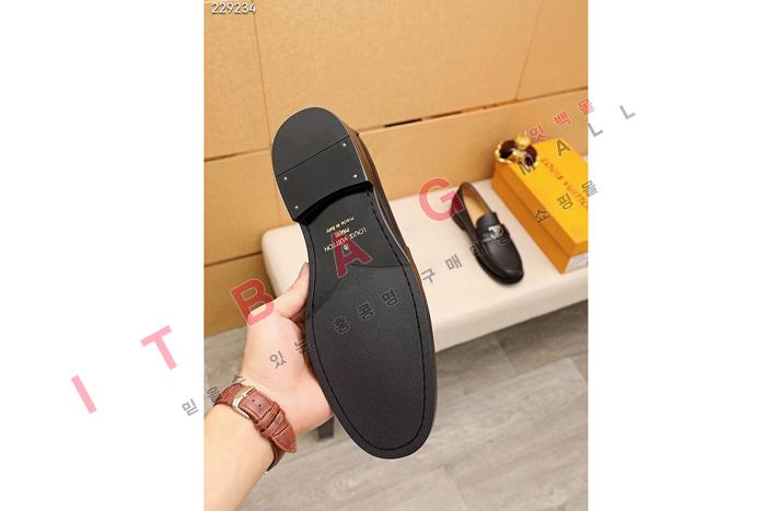 ���̺���  ���� ���� MYB0130