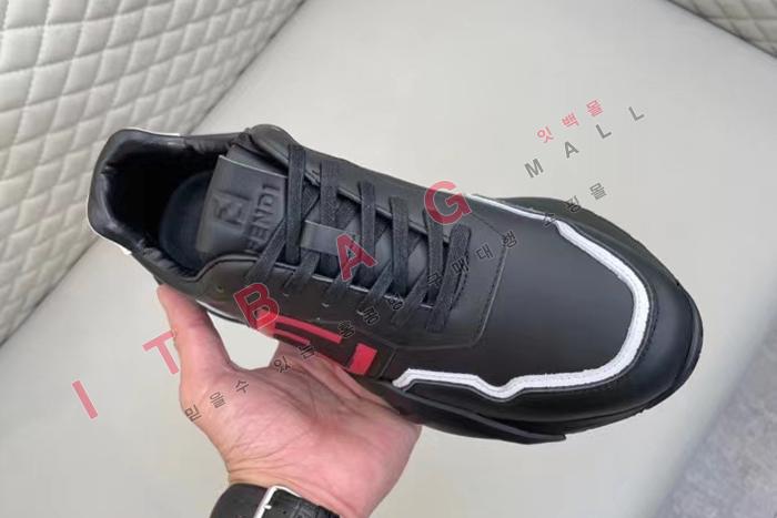 �ҵ� ���� ����Ŀ��  LP3142