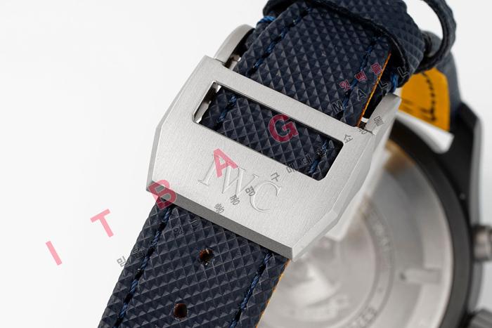 IWC ���Ϸ� ��ġ ũ�γ�׷���  HT60129