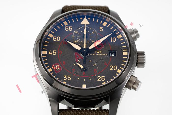 IWC ���Ϸ� ��ġ ũ�γ�׷���  HT60129-1