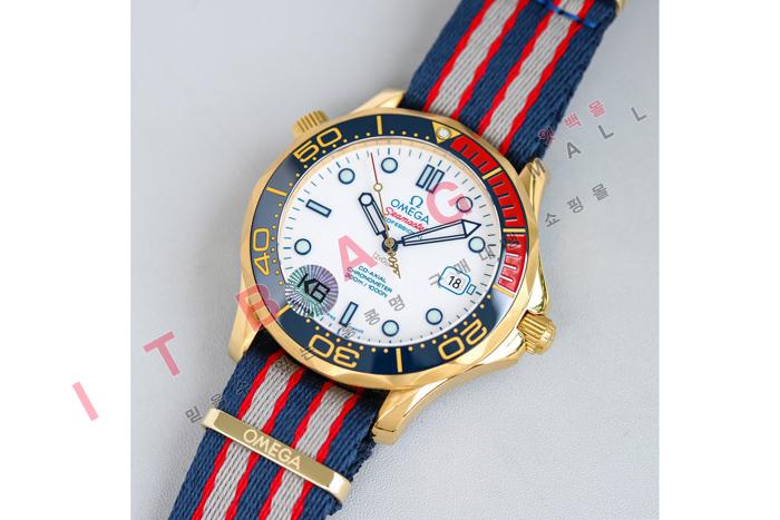 ���ް� Ŀ�Ǵ� ����Ƽ�� ����� HT60133-1