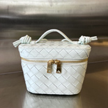���װ� ��Ʈ��ġ���� �̴� ȭ��ǰ ���̽� SF09362