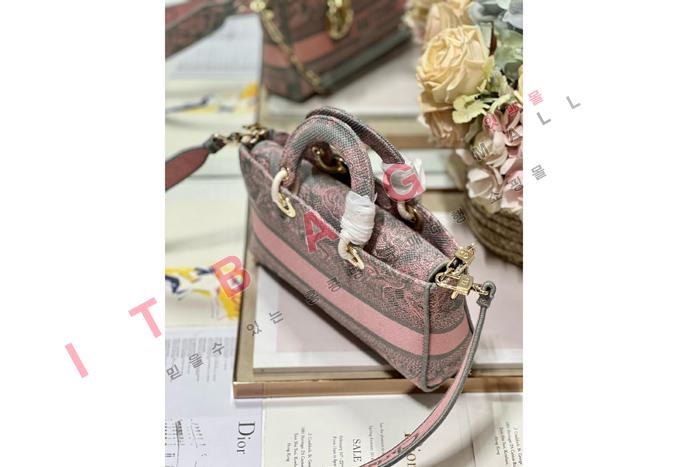 ��� D-���� ���̵��  DR90233