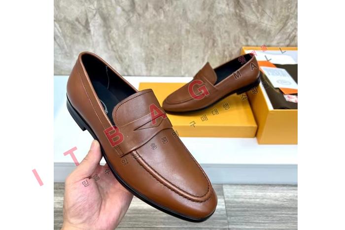 ����  ���� ����  YF9159