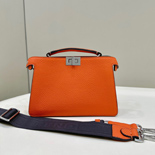 �ҵ� ��ī�� ISeeU XCross  FD2175
