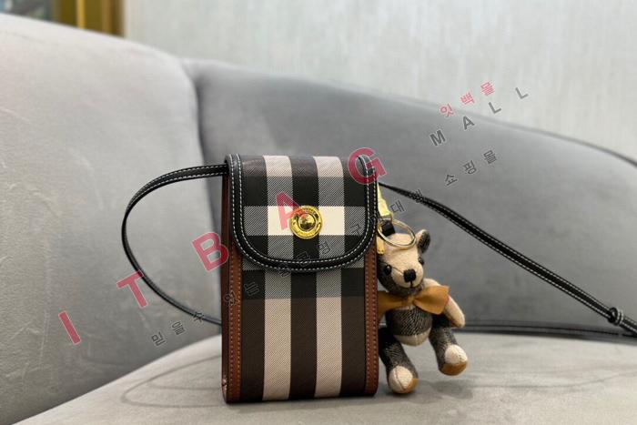 ������ �� ���̽���  BU70141