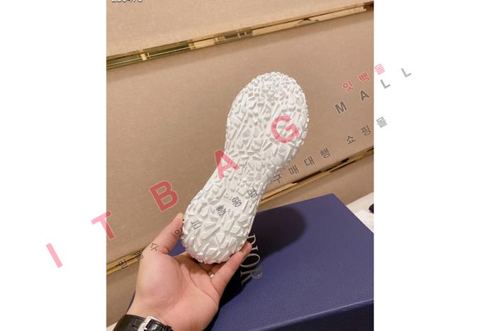 ��� ���� ����Ŀ�� MYB8497-1
