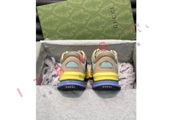 ����  �� ����Ŀ��  SP6952        ��������
