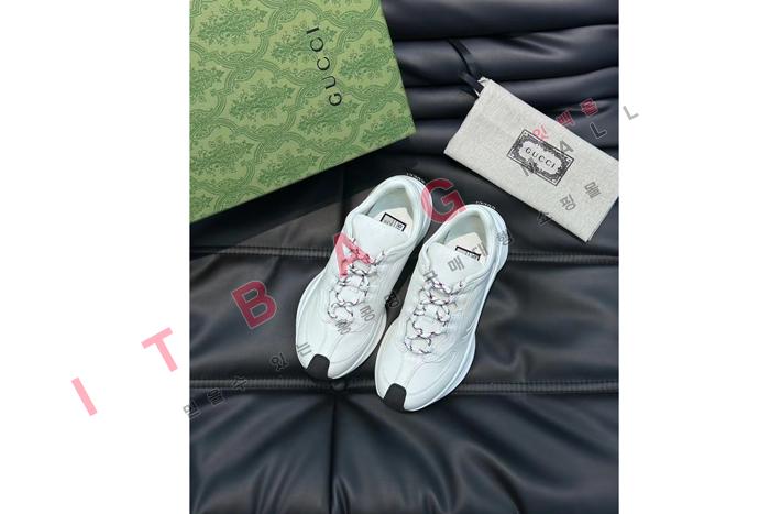 ����  �� ����Ŀ��  SP6953-1        ��������