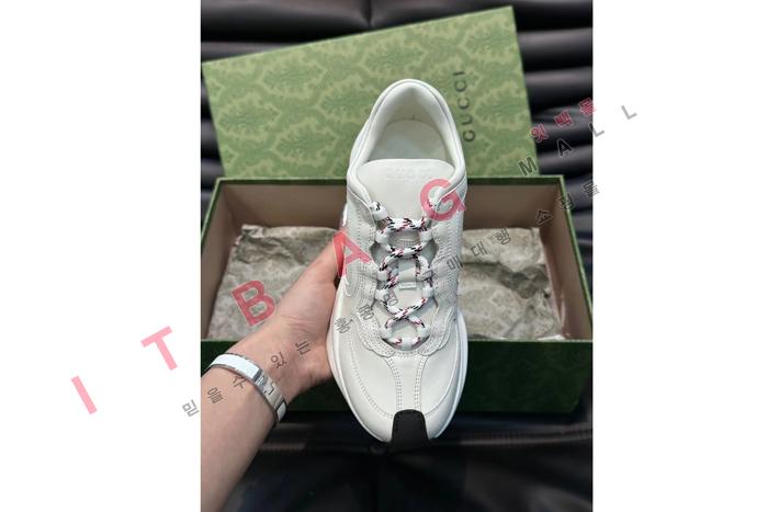 ����  �� ����Ŀ��  SP6953-1        ��������